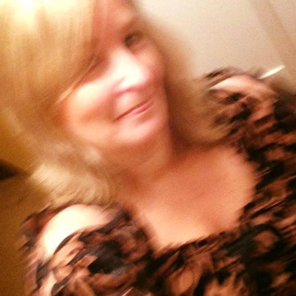 Meet your Posher, Lisa